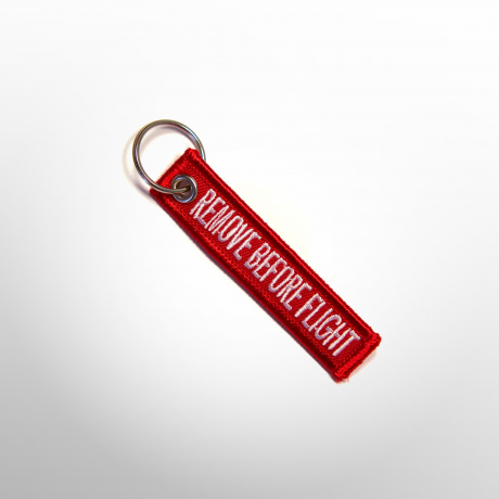 Микро брелок Remove Before Flight красный