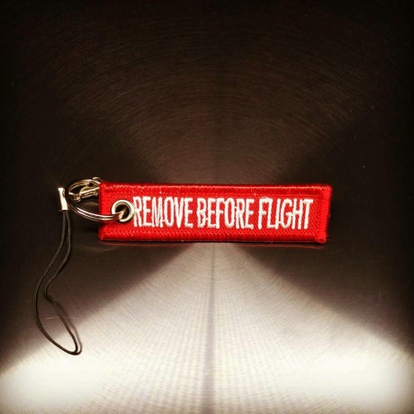 Подвеска REMOVE BEFORE FLIGHT