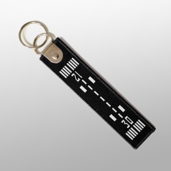 Брелок «Взлётно-посадочная полоса» со своим номером