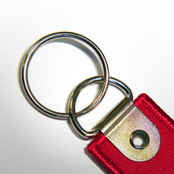 Брелок Kiss Me Before Flight розовый