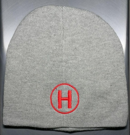 Шапка с вертолётной посадочной площадкой